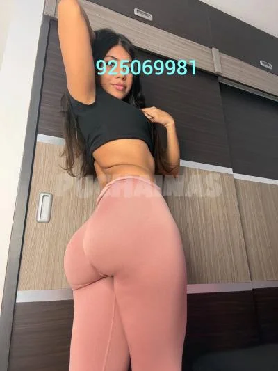 Karina, putas en Arequipa · Descubre el Encanto de Una Experiencia Única con Una Joven Peruana