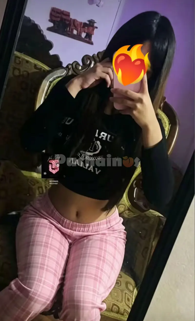 Karol, escorts en Ica · Descubre el Encanto y la Pasión con una Joven Peruana