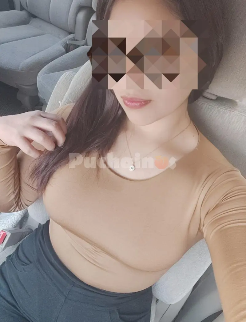 karol en surco bella kine exhuberante con ricas tetas y culo grande para buenos sentones - foto 3