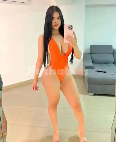 chinita muy jugosa y traviesa cariño traviesa cariño te espero  amor - foto 5