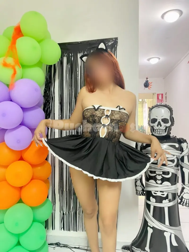 Aitana, escorts en Lince · Debut de 19 de buen culo redondito y con una vagina estrechita