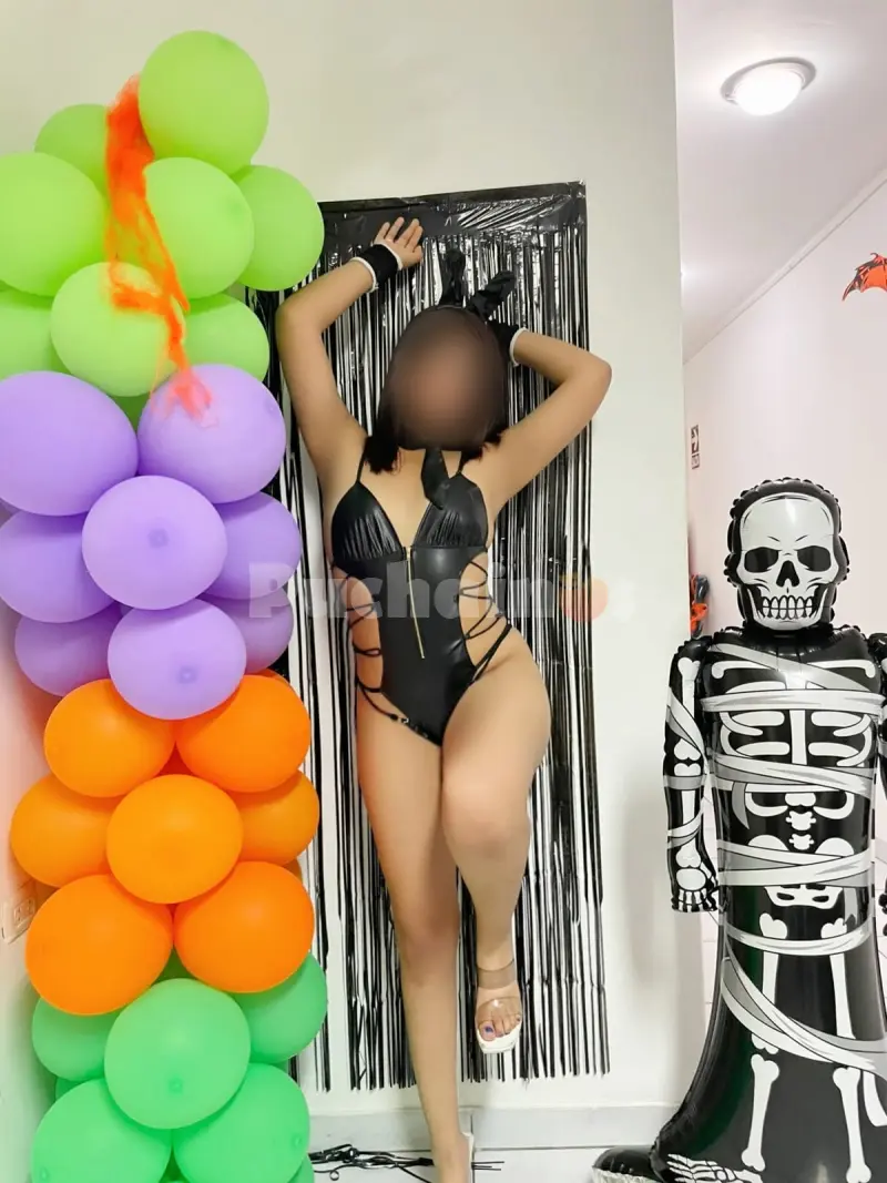 Lizzy, putas en Lince · 18 añitos pero te dejara sin leche con sus moviemientos y con un buen sexo oral
