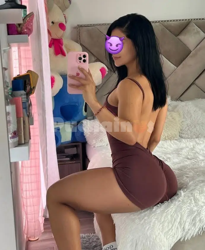 Kiara , escorts en Lince · guapísima debutante con cuerpo de modelito te enamoré con mi rostro angelical
